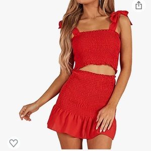 Red 2 Piece Set, size 8 (medium). New with tags